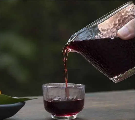 泡桑葚酒用什么酒好？