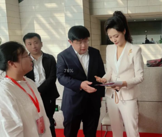 “好品山東，暢享椹果寶椹酒與霜后椹葉茶”